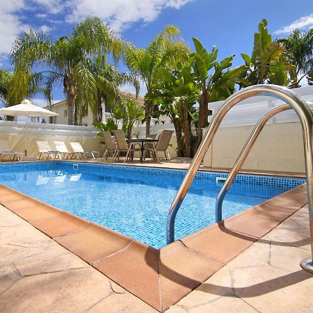 Nissi Sapphire Villa Ajía Nápa Kültér fotó
