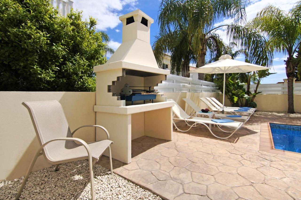 Nissi Sapphire Villa Ajía Nápa Kültér fotó