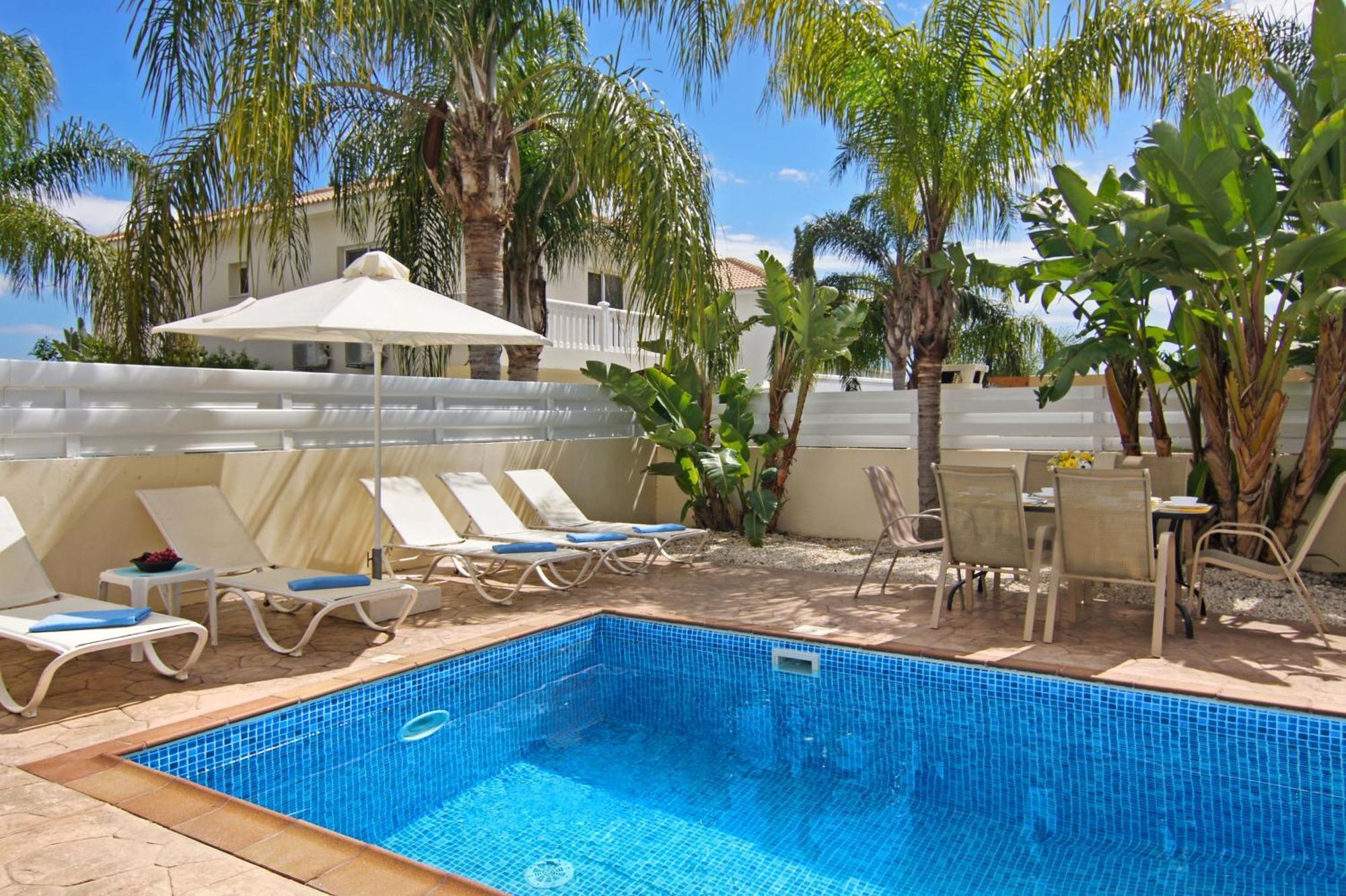 Nissi Sapphire Villa Ajía Nápa Kültér fotó